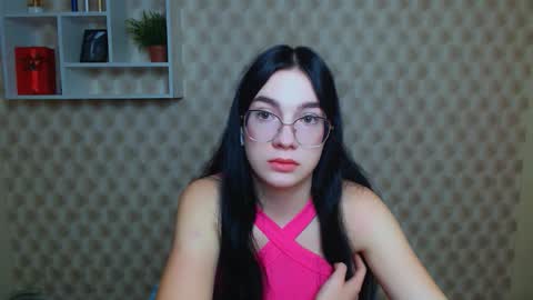 Kristen online show from 09/24/25, 05:33