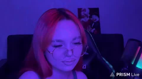 Snapshot of kristibiz chatting on 01/19/26, 02:43 kristibiz online show from 01/19/26, 02:43