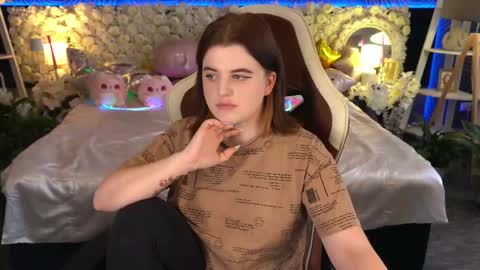 Snapshot of kristifoxy chatting on 05/24/26, 12:54 kristifoxy online show from 05/24/26, 12:54