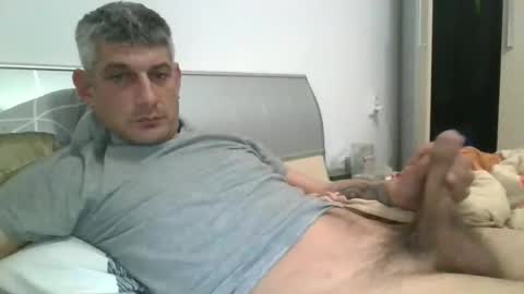 kristijan971161 online show from 04/10/26, 01:22