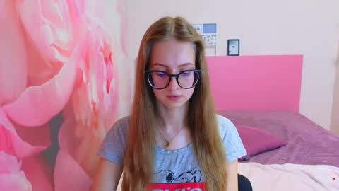 Kristina Adel online show from 03/30/26, 07:42