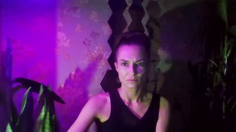 Kristina online show from 01/04/25, 10:24