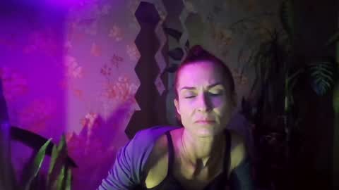 Kristina online show from 01/27/25, 01:09