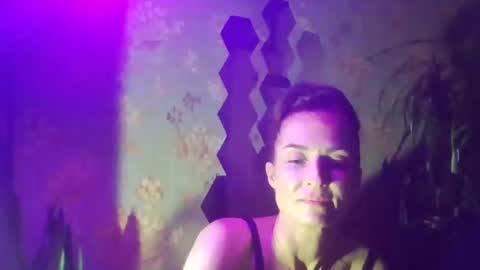 Kristina online show from 02/01/25, 10:23