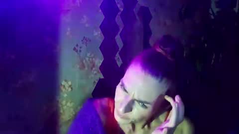 Kristina online show from 02/14/25, 05:14