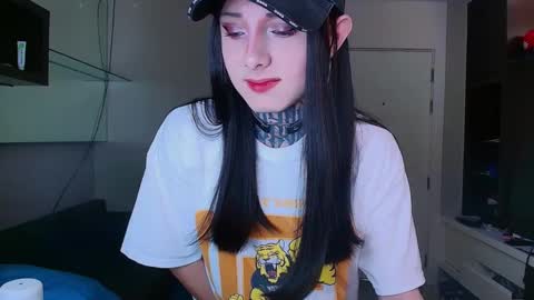 kristina online show from 02/26/25, 09:16