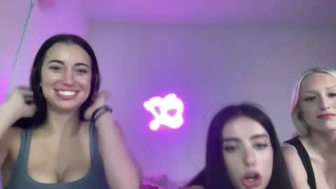 kristina juarez online show from 04/07/26, 03:18