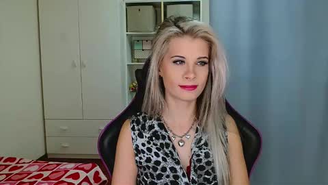 Snapshot of kristineamore chatting on 02/03/26, 07:24 KristineAmore online show from 02/03/26, 07:24