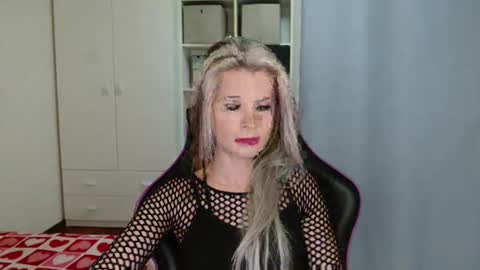 Snapshot of kristineamore chatting on 02/06/26, 07:45 KristineAmore online show from 02/06/26, 07:45