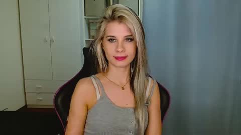 Snapshot of kristineamore chatting on 02/16/26, 09:11 KristineAmore online show from 02/16/26, 09:11