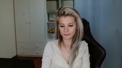 KristineAmore online show from 03/09/26, 07:12