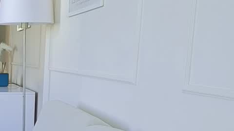 Kristi online show from 10/06/25, 04:54