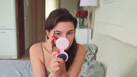 Kristi online show from 10/15/25, 05:40