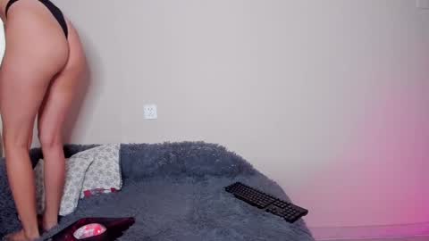 Kristi online show from 02/17/25, 08:41