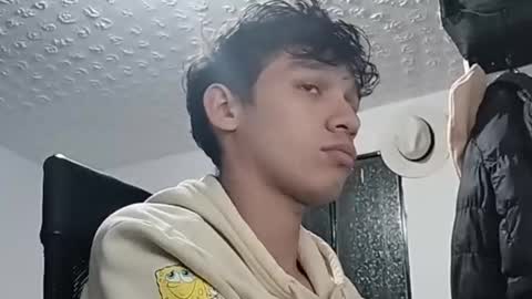 kristof1020 online show from 11/02/25, 12:13