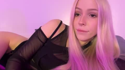 Kristy and Alice online show from 10/03/25, 10:07