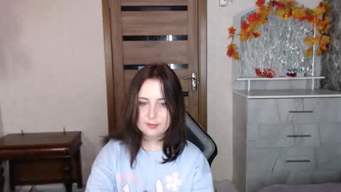 Kristy online show from 10/13/25, 10:32