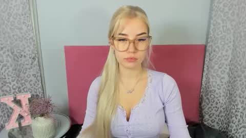 KristyFlowers online show from 12/17/25, 06:30