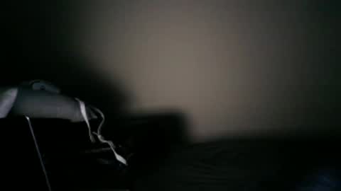 Snapshot of krisu1976 chatting on 12/23/24, 02:39 krisu1976 online show from 12/23/24, 02:39