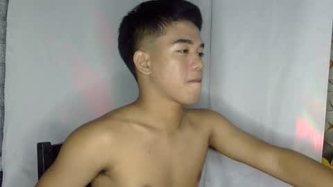 Snapshot of kritthanarkorn chatting on 04/30/26, 03:07 kritthanarkorn online show from 04/30/26, 03:07