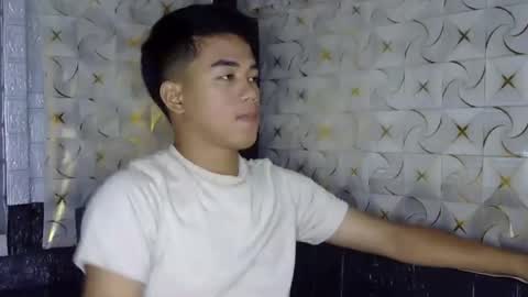 Snapshot of kritthanarkorn chatting on 05/01/26, 01:05 kritthanarkorn online show from 05/01/26, 01:05