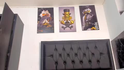 krixty online show from 01/14/25, 03:01