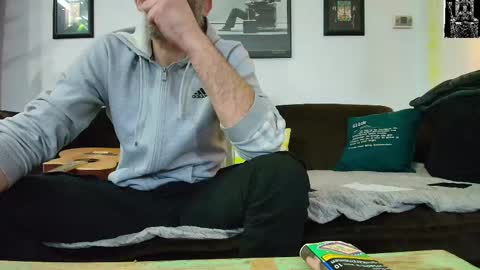 krummersaebel online show from 02/22/25, 08:42