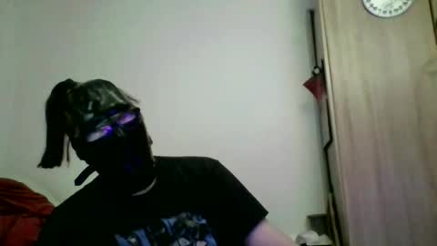 Snapshot of kryptoni18435 chatting on 03/21/26, 03:11 Tommy online show from 03/21/26, 03:11