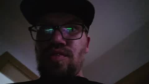 Snapshot of kryptoni18435 chatting on 07/05/26, 06:37 Tommy online show from 07/05/26, 06:37