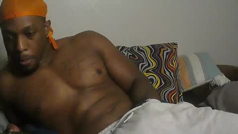 Snapshot of krysndd chatting on 10/07/25, 07:16 Daddydom4L online show from 10/07/25, 07:16
