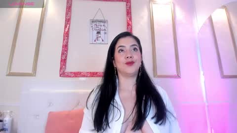 Snapshot of krystal_taylor23 chatting on 12/31/24, 04:25 Kystal Taylor online show from 12/31/24, 04:25