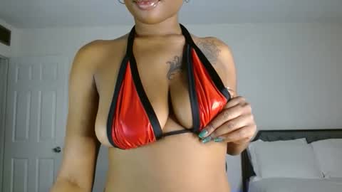 Krystal Blake online show from 02/05/26, 12:37