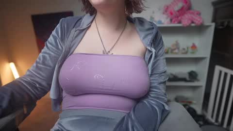 Snapshot of krystalsyxx chatting on 03/02/25, 12:09 Krystal Syx online show from 03/02/25, 12:09