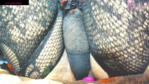 Snapshot of krystarxxx chatting on 09/25/25, 07:39 kryxtal online show from 09/25/25, 07:39