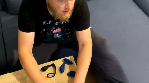 Tony online show from 09/24/25, 08:12