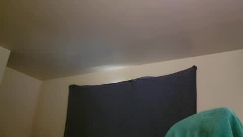 Kubish online show from 03/12/25, 02:45