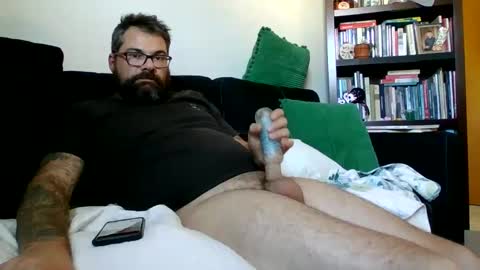 Snapshot of kucherov86 chatting on 09/18/25, 02:19 ass tonguefucker online show from 09/18/25, 02:19