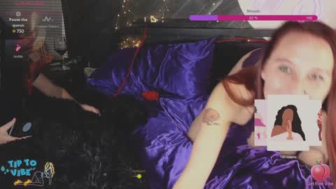 Snapshot of kum4her chatting on 12/24/24, 04:00 Kum4Her online show from 12/24/24, 04:00