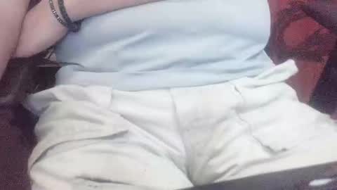 kunahub17 online show from 11/12/25, 04:13