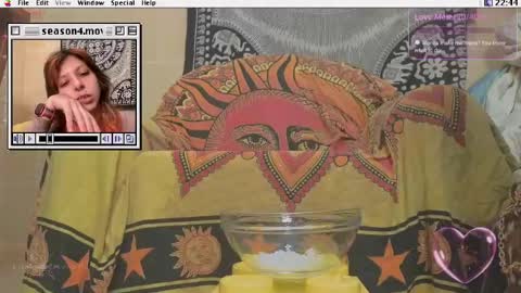 Krypto hethey online show from 04/24/26, 08:44