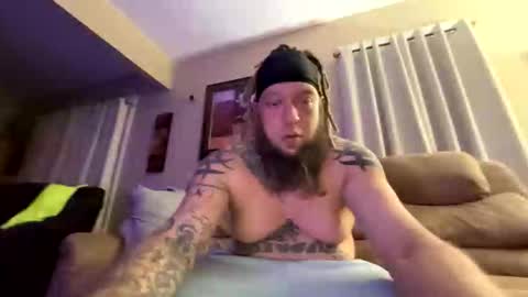 Snapshot of kuntryg83 chatting on 12/23/25, 10:24 kuntryg83 online show from 12/23/25, 10:24