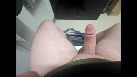 Snapshot of kuntzy60 chatting on 03/09/25, 05:06 kuntzy60 online show from 03/09/25, 05:06