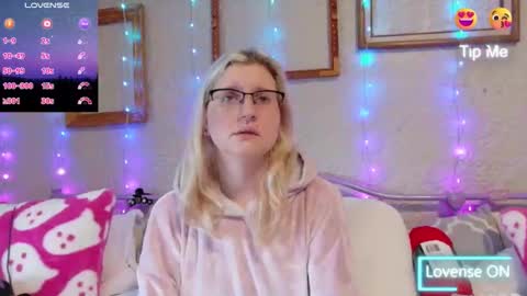 Samantha online show from 01/16/26, 03:27