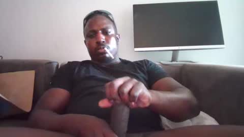 Snapshot of kushgod711 chatting on 12/03/24, 09:56 kgbbc9 online show from 12/03/24, 09:56