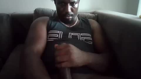 Snapshot of kushgod711 chatting on 01/24/25, 05:11 kgbbc9 online show from 01/24/25, 05:11
