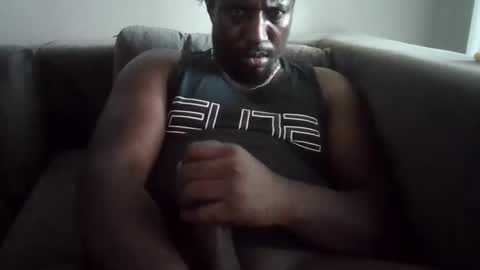 Snapshot of kushgod711 chatting on 01/25/25, 08:21 kgbbc9 online show from 01/25/25, 08:21