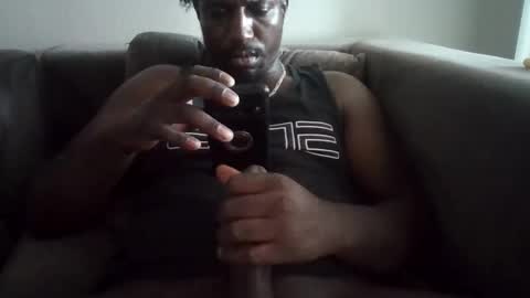 Snapshot of kushgod711 chatting on 03/01/25, 07:48 kgbbc9 online show from 03/01/25, 07:48