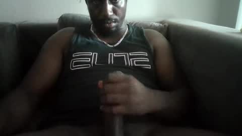 Snapshot of kushgod711 chatting on 10/03/25, 06:38 kgbbc9 online show from 10/03/25, 06:38