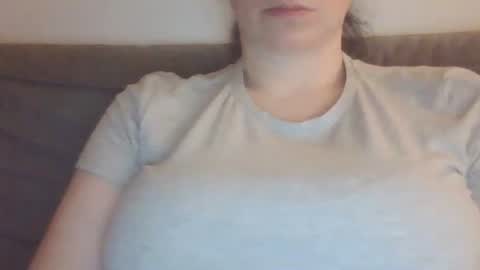 kusia032132 online show from 02/26/25, 09:05