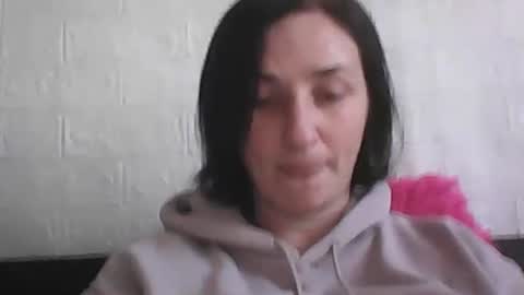 kusia032132 online show from 12/18/25, 11:16